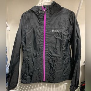 Columbia windbreaker/raincoat